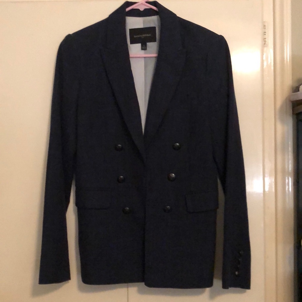 Women’s Banana Republic blazer